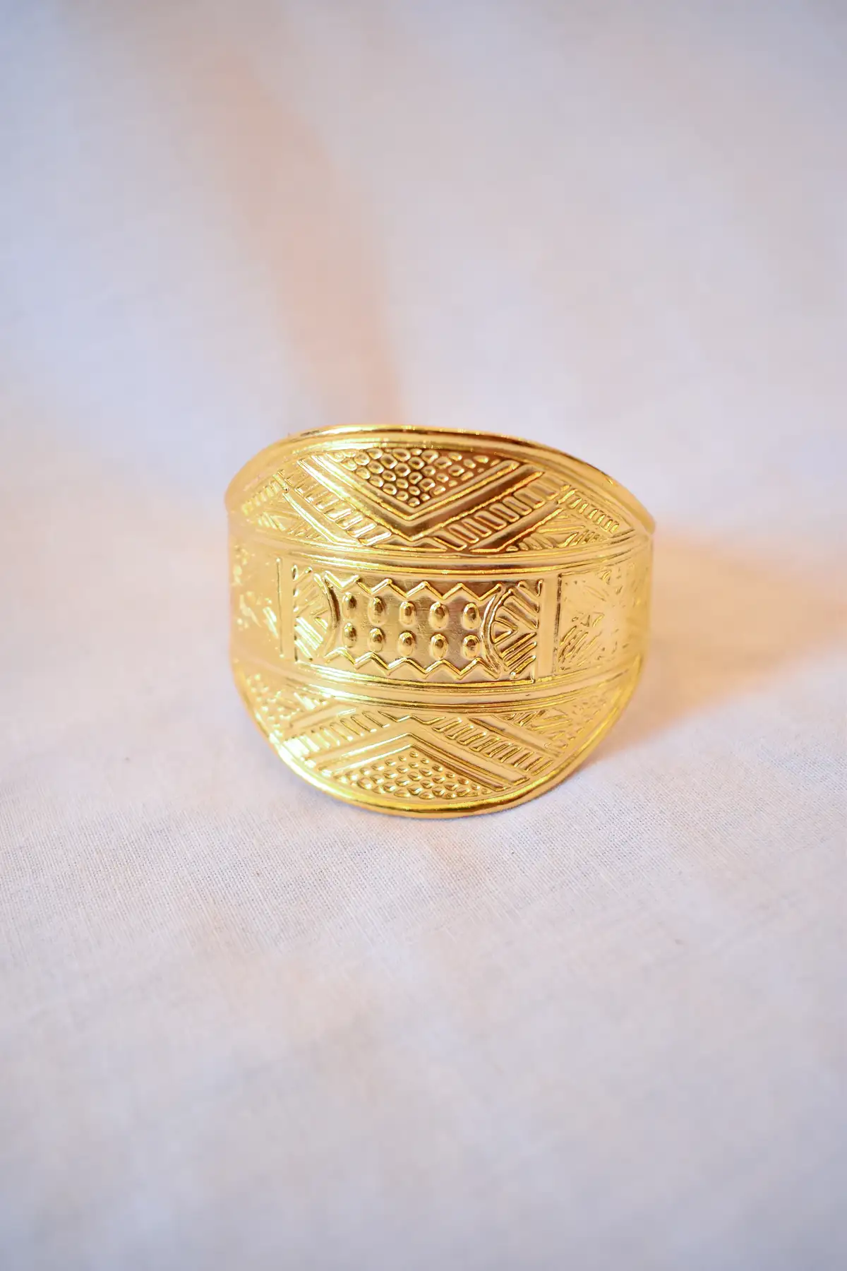 gold plated copper bracelet inspired by arabesque art